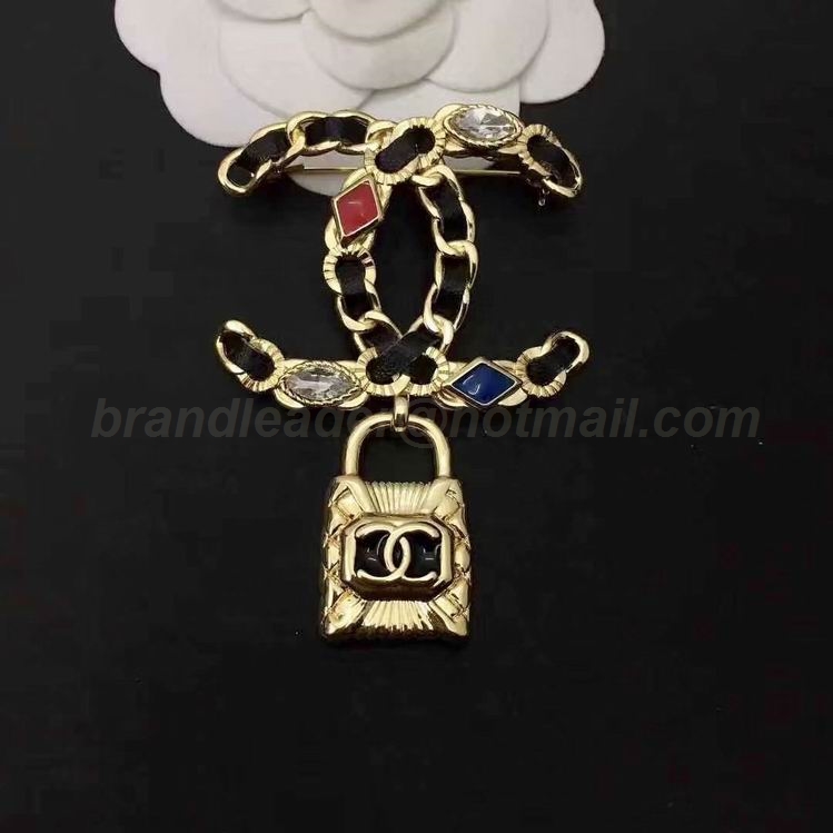 Chanel Brooch 13